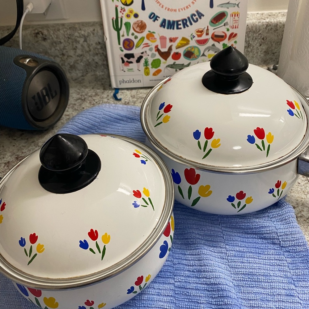 Vintage Tulip Tyme pots